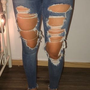 American eagle ripped jeans size 0 (short)